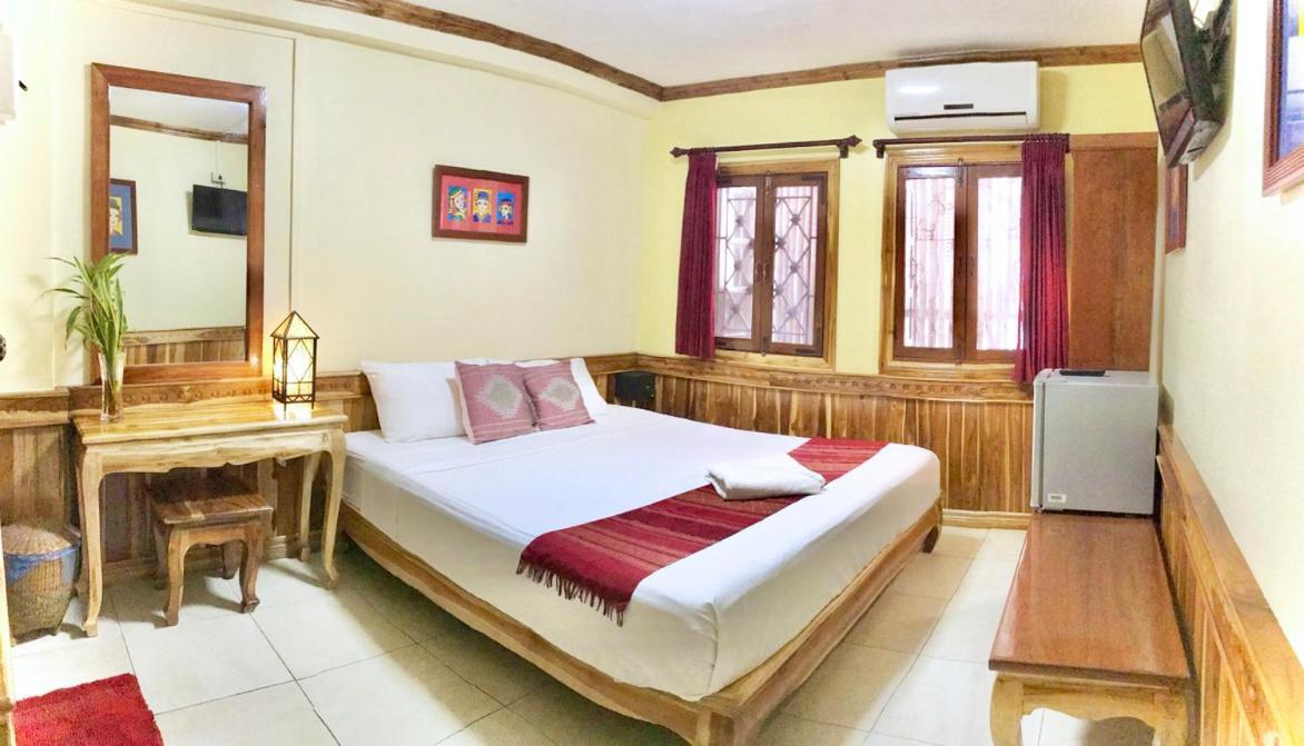 Apple Guesthouse Luang Prabang Exteriér fotografie